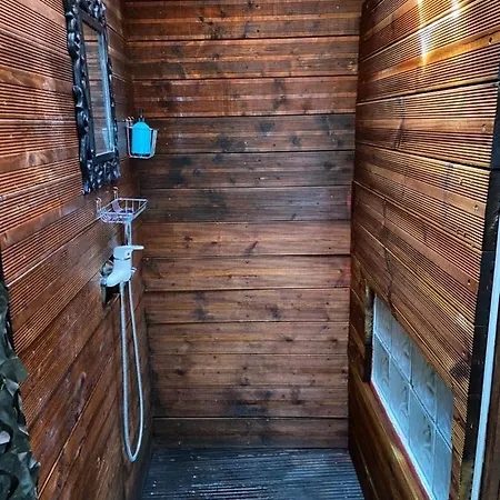 Dependance Cosy Climatisee Jacuzzi Diner Aux Chandelles