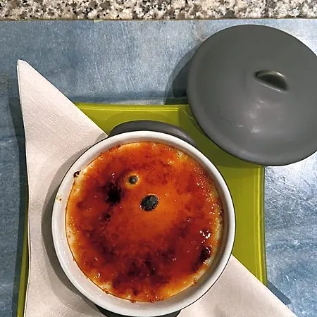 Dependance Cosy Climatisee Jacuzzi Diner Aux Chandelles Bed & Breakfast 3*